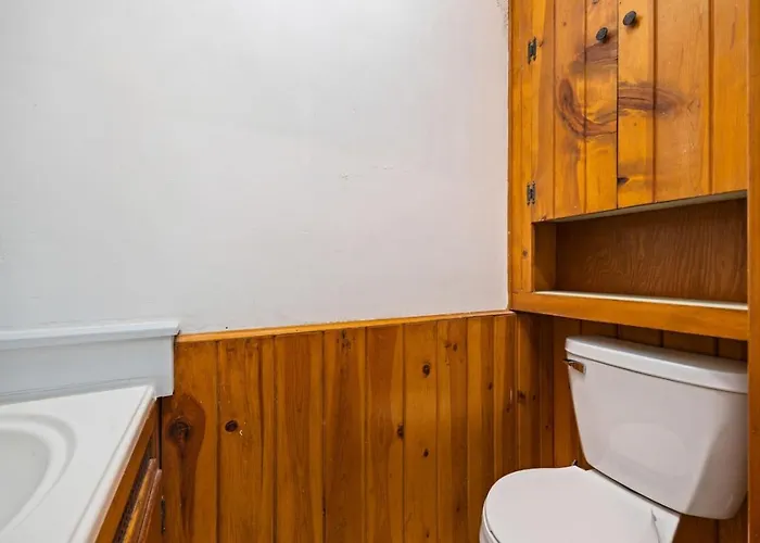 Holiday home Private With Full Bed Cozy And Quiet *